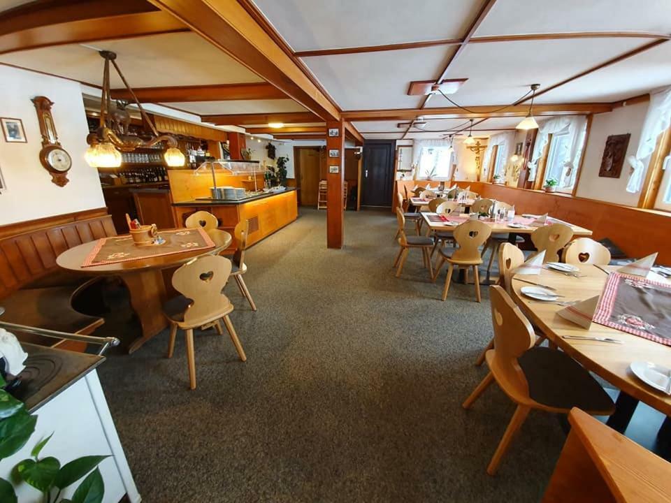 Gasthaus Zum Hirschen Furtwangen Kültér fotó